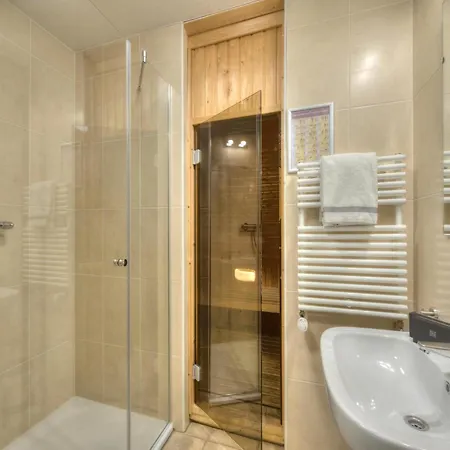 Luxurious With Sauna And Dishwasher Near A Reserve Weert