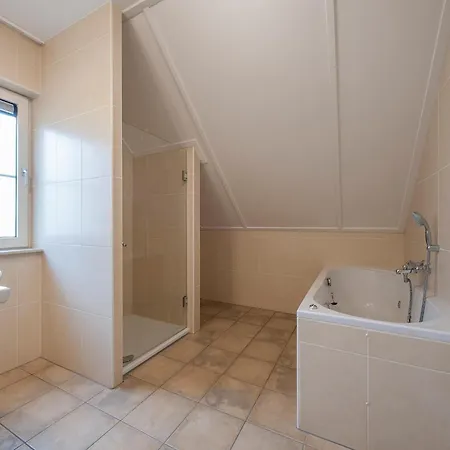 Luxurious With Sauna And Dishwasher Near A Reserve *